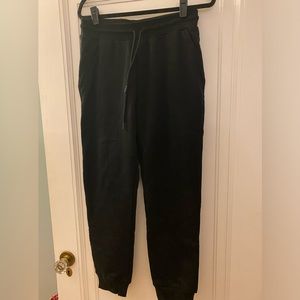 NWT and in packaging- fleo brand black joggers size medium